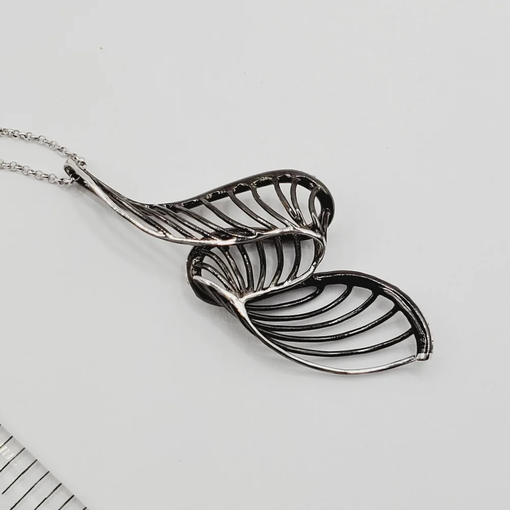 14k Solid White / Black Gold Genuine Round Diamond Swirl Pendant Necklace